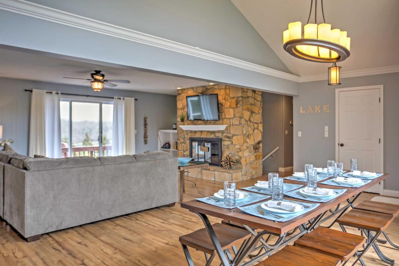Monticello Home With Multi-Level Deck On 2 Acres! Exterior foto